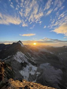 Atardecer en refugio carrel